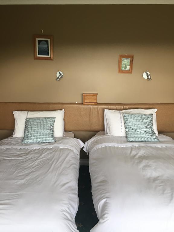 Iveragh Heights Bed & Breakfast Cahersiveen Ngoại thất bức ảnh